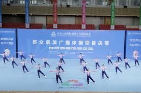 费迪南德：阿里也是一个普通人，并不是所有球员都能收获成功